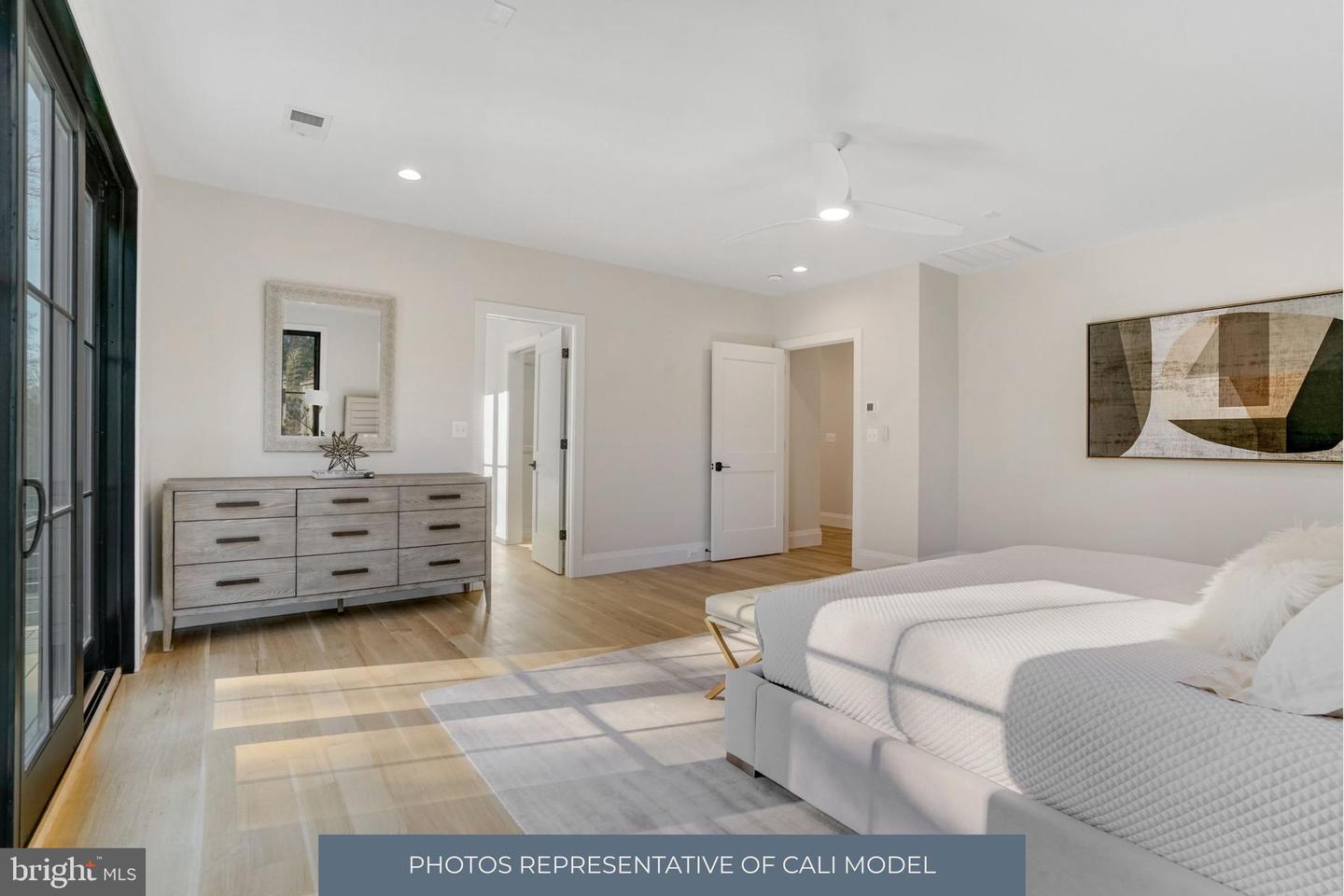 3815 N ABINGDON ST, ARLINGTON, Virginia 22207, 6 Bedrooms Bedrooms, ,7 BathroomsBathrooms,Residential,For sale,3815 N ABINGDON ST,VAAR2053344 MLS # VAAR2053344