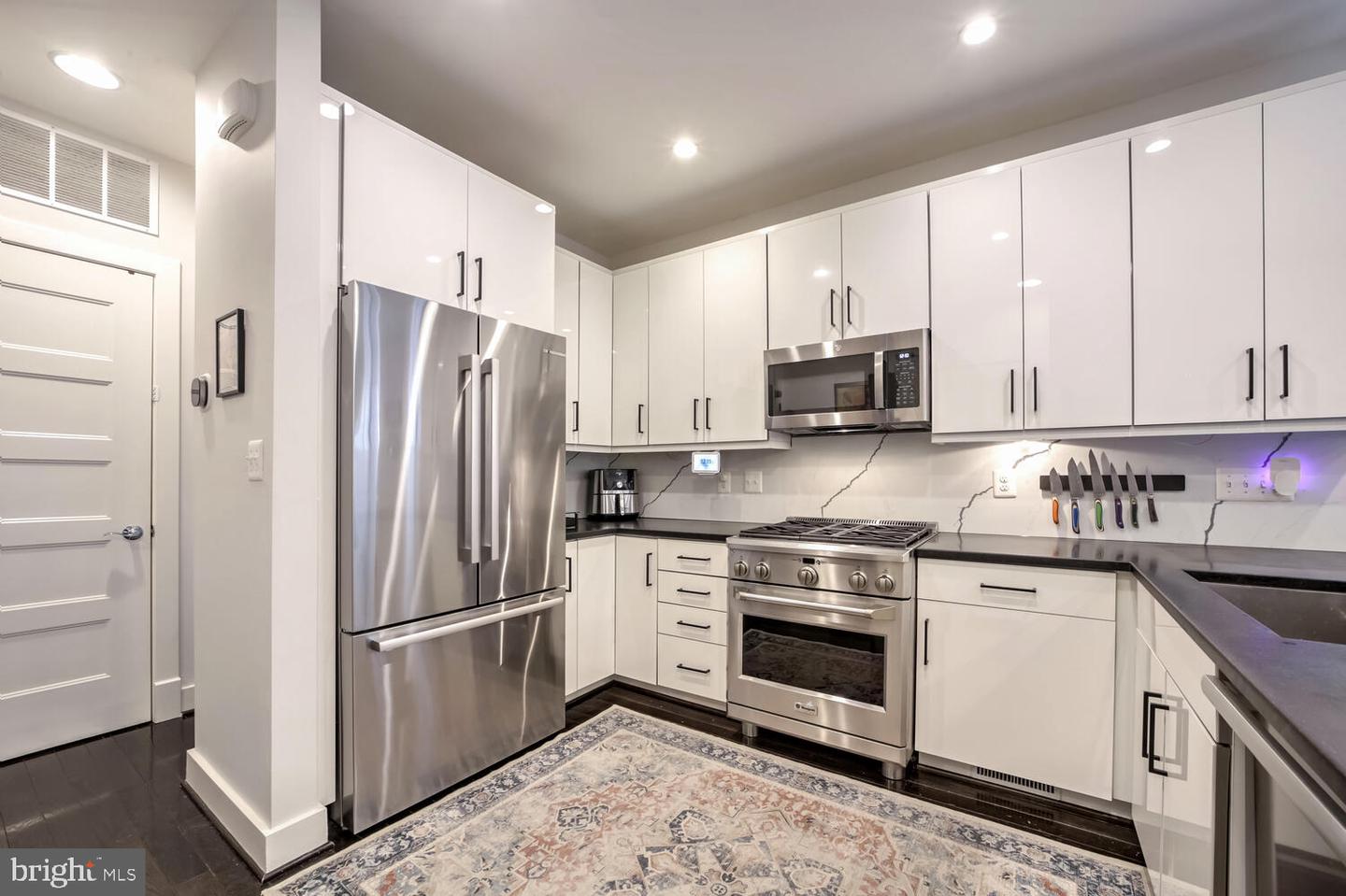 1325 NAYLOR CT NW, WASHINGTON, District Of Columbia 20001, 3 Bedrooms Bedrooms, ,4 BathroomsBathrooms,Residential,For sale,1325 NAYLOR CT NW,DCDC2184902 MLS # DCDC2184902