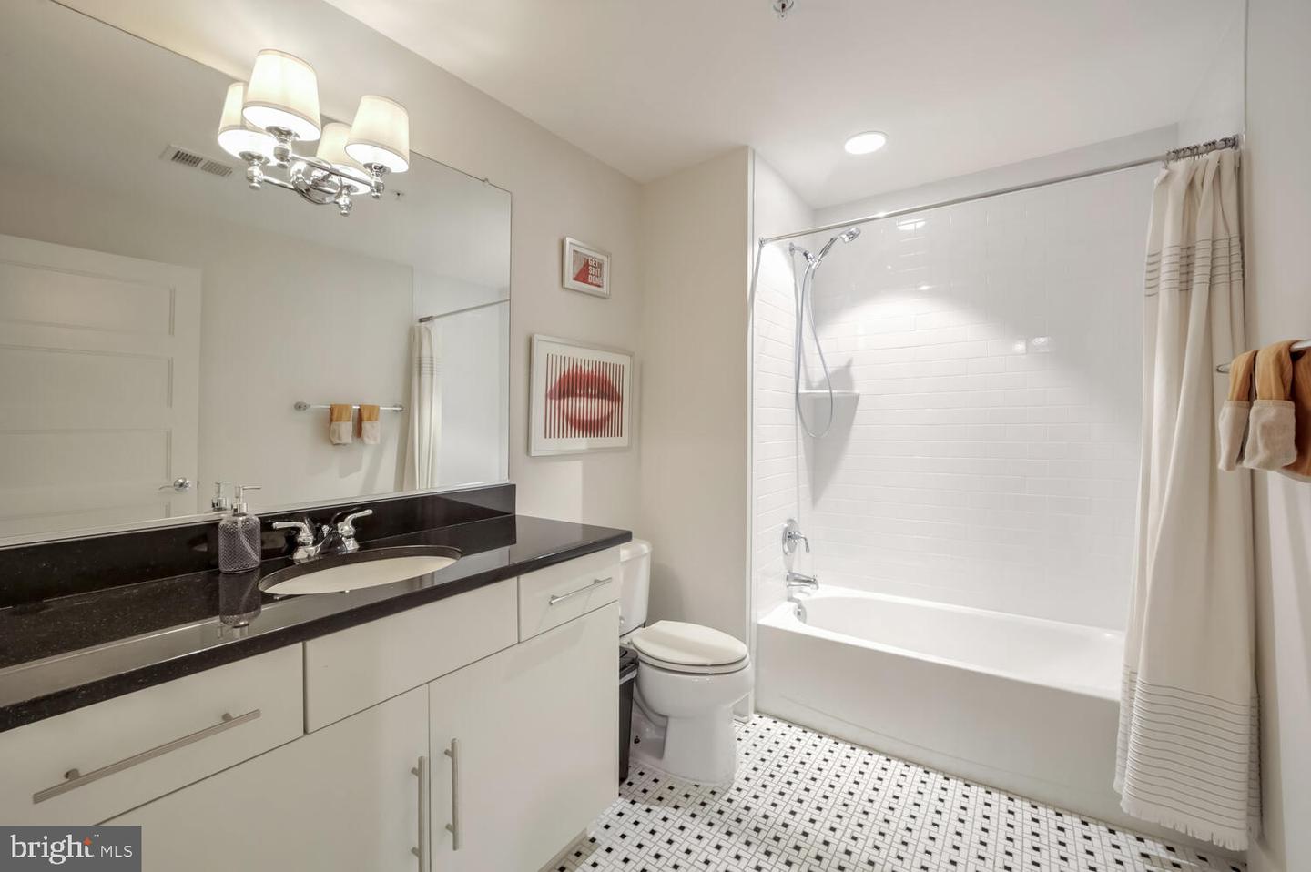 1325 NAYLOR CT NW, WASHINGTON, District Of Columbia 20001, 3 Bedrooms Bedrooms, ,4 BathroomsBathrooms,Residential,For sale,1325 NAYLOR CT NW,DCDC2184902 MLS # DCDC2184902