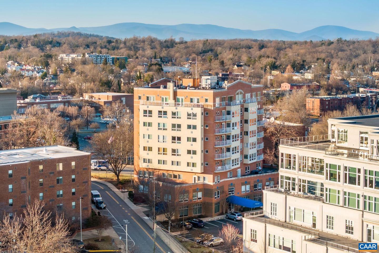 250 W MAIN ST #701, CHARLOTTESVILLE, Virginia 22902, 2 Bedrooms Bedrooms, ,2 BathroomsBathrooms,Residential,For sale,250 W MAIN ST #701,660809 MLS # 660809