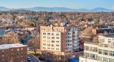 250 W MAIN ST #701, CHARLOTTESVILLE, Virginia 22902, 2 Bedrooms Bedrooms, ,2 BathroomsBathrooms,Residential,For sale,250 W MAIN ST #701,660809 MLS # 660809