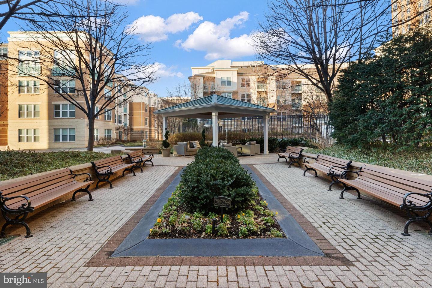 12000 MARKET ST #373, RESTON, Virginia 20190, 1 Bedroom Bedrooms, ,1 BathroomBathrooms,Residential,For sale,12000 MARKET ST #373,VAFX2221580 MLS # VAFX2221580