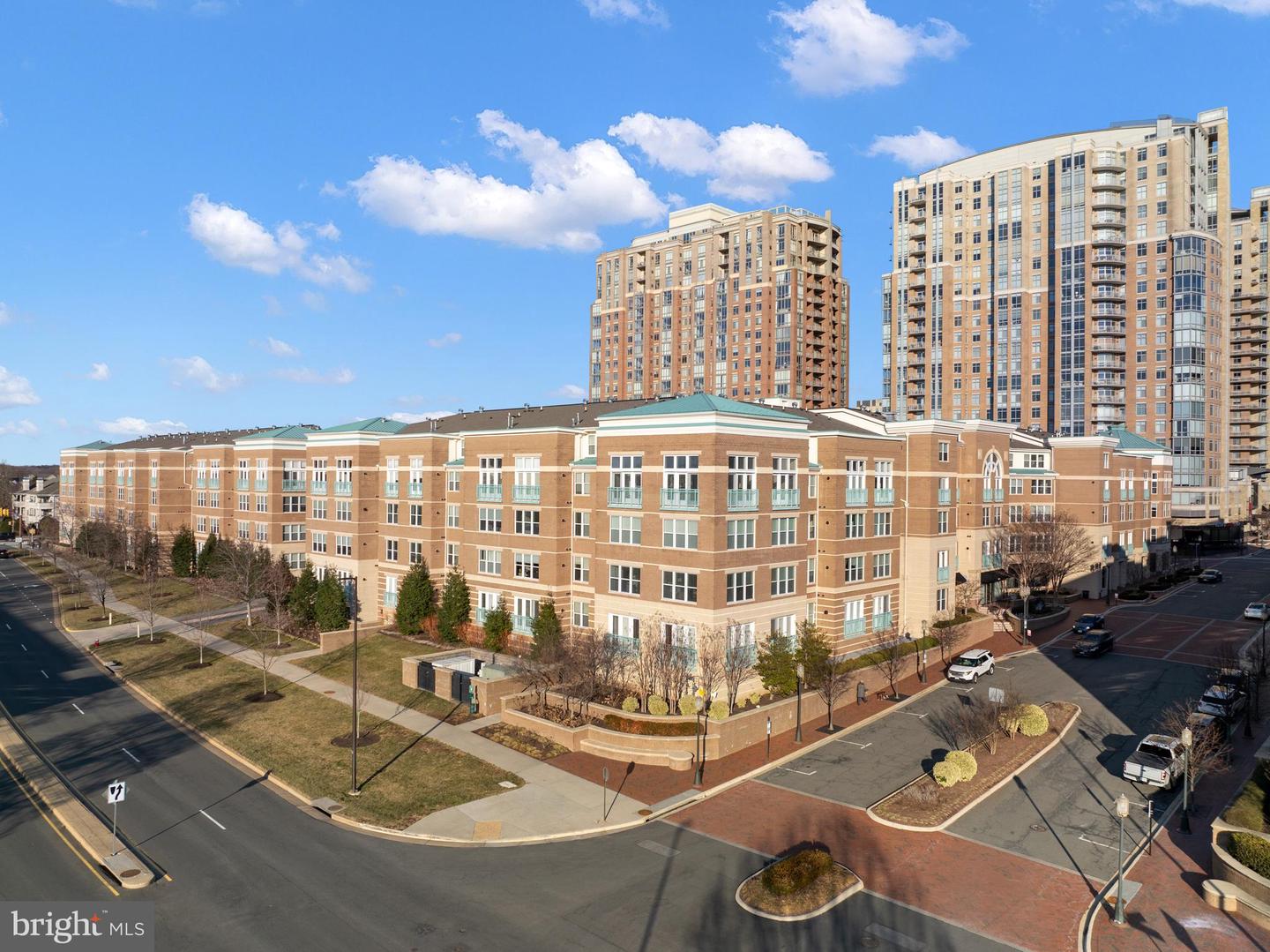 12000 MARKET ST #373, RESTON, Virginia 20190, 1 Bedroom Bedrooms, ,1 BathroomBathrooms,Residential,For sale,12000 MARKET ST #373,VAFX2221580 MLS # VAFX2221580