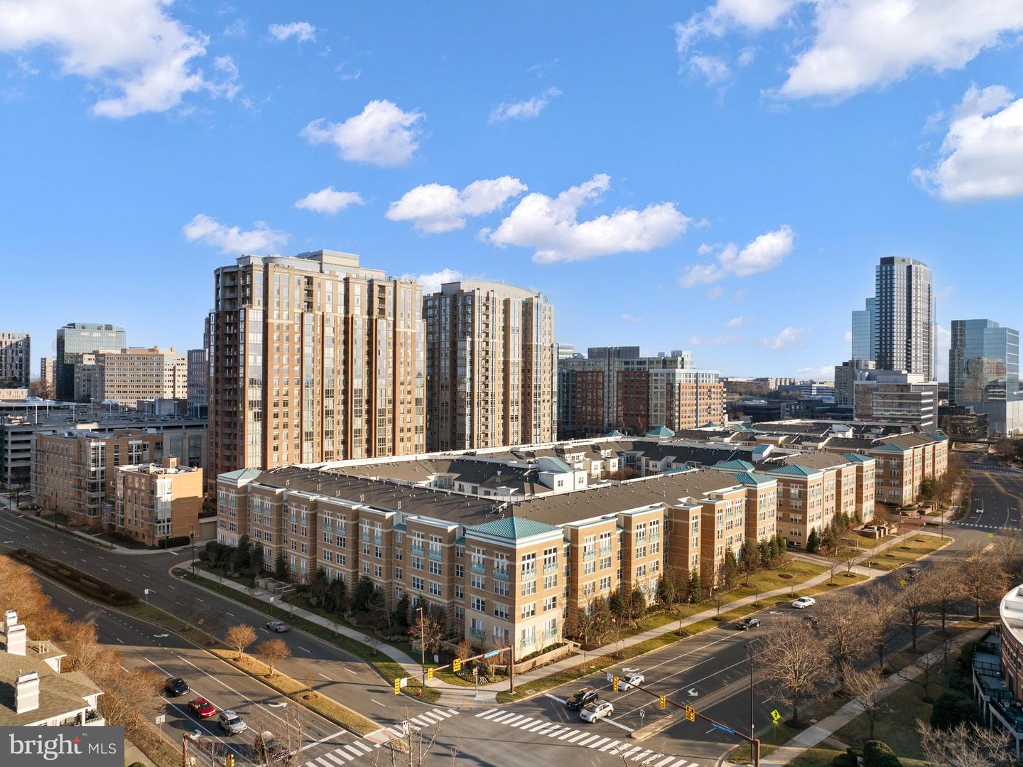 12000 MARKET ST #373, RESTON, Virginia 20190, 1 Bedroom Bedrooms, ,1 BathroomBathrooms,Residential,For sale,12000 MARKET ST #373,VAFX2221580 MLS # VAFX2221580