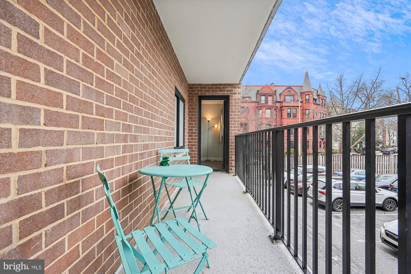 1816 NEW HAMPSHIRE AVE NW #210, WASHINGTON, District Of Columbia 20009, 1 Bedroom Bedrooms, ,1 BathroomBathrooms,Residential,For sale,1816 NEW HAMPSHIRE AVE NW #210,DCDC2184216 MLS # DCDC2184216