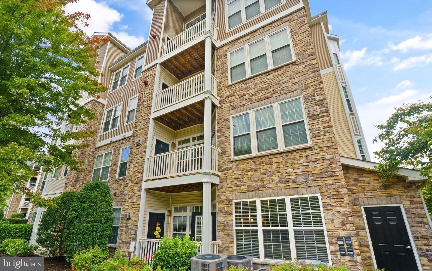 506 SUNSET VIEW TER SE #208, LEESBURG, Virginia 20175, 2 Bedrooms Bedrooms, ,2 BathroomsBathrooms,Residential,For sale,506 SUNSET VIEW TER SE #208,VALO2088004 MLS # VALO2088004