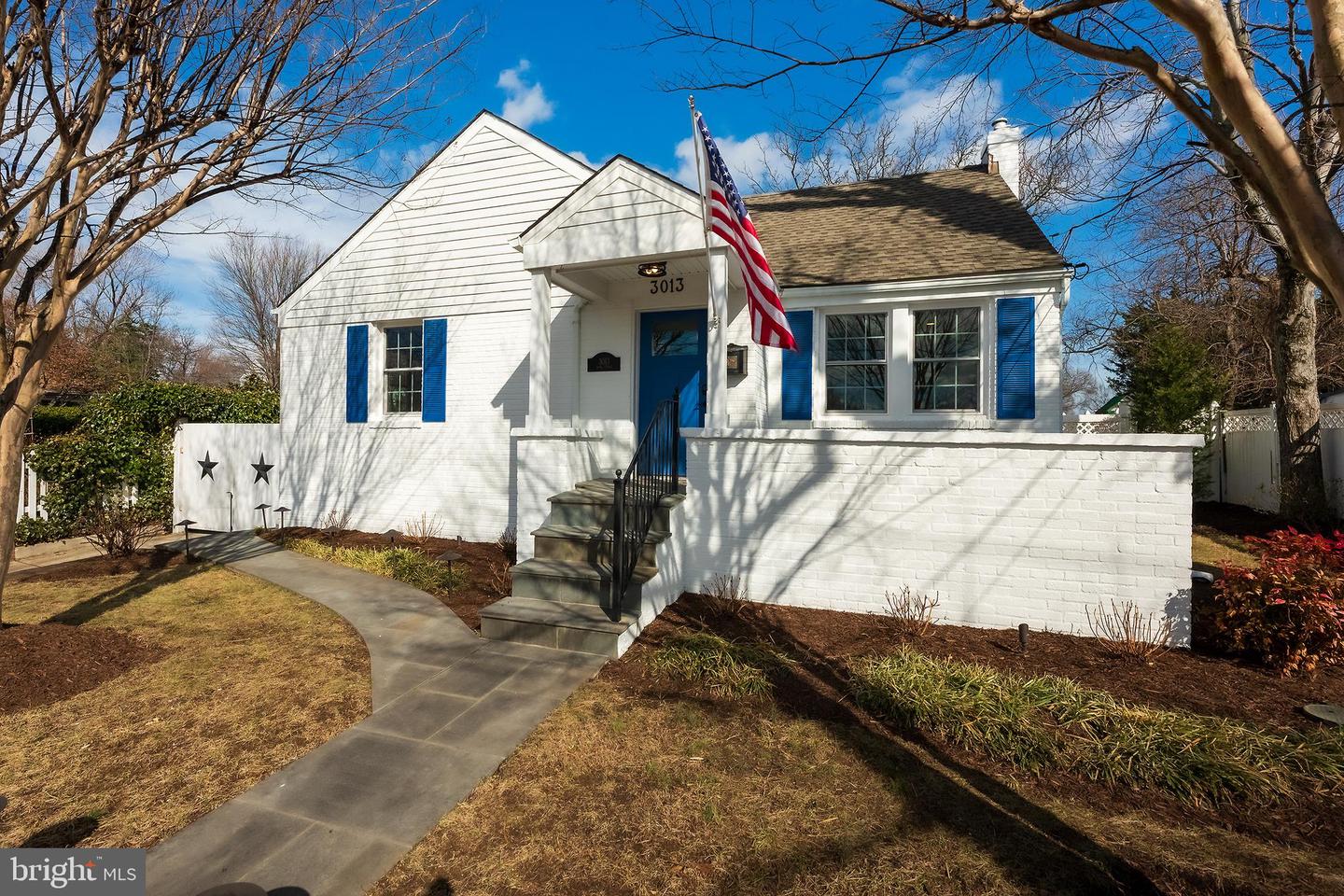 3013 KING ST, ALEXANDRIA, Virginia 22302, 4 Bedrooms Bedrooms, ,3 BathroomsBathrooms,Residential,For sale,3013 KING ST,VAAX2037746 MLS # VAAX2037746