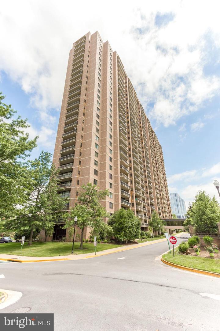 5505 SEMINARY RD #1614N, FALLS CHURCH, Virginia 22041, 2 Bedrooms Bedrooms, ,1 BathroomBathrooms,Residential,For sale,5505 SEMINARY RD #1614N,VAFX2218478 MLS # VAFX2218478