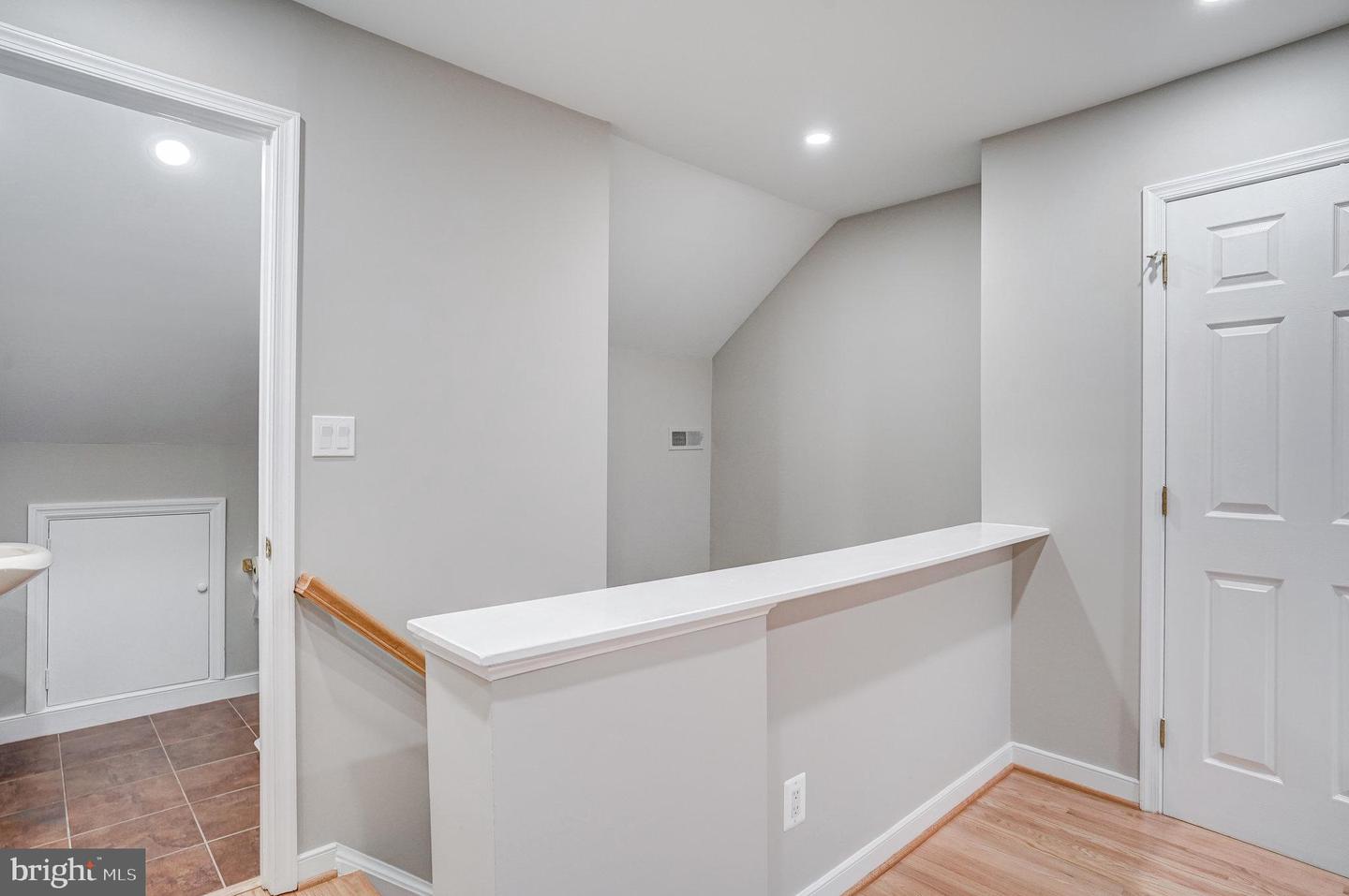 607 S COLUMBUS ST S, ALEXANDRIA, Virginia 22314, 2 Bedrooms Bedrooms, ,1 BathroomBathrooms,Residential,For sale,607 S COLUMBUS ST S,VAAX2041488 MLS # VAAX2041488