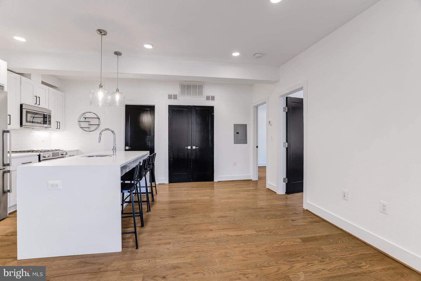 1236 SHEPHERD ST NW #4, WASHINGTON, District Of Columbia 20011, 2 Bedrooms Bedrooms, ,2 BathroomsBathrooms,Residential,For sale,1236 SHEPHERD ST NW #4,DCDC2183528 MLS # DCDC2183528