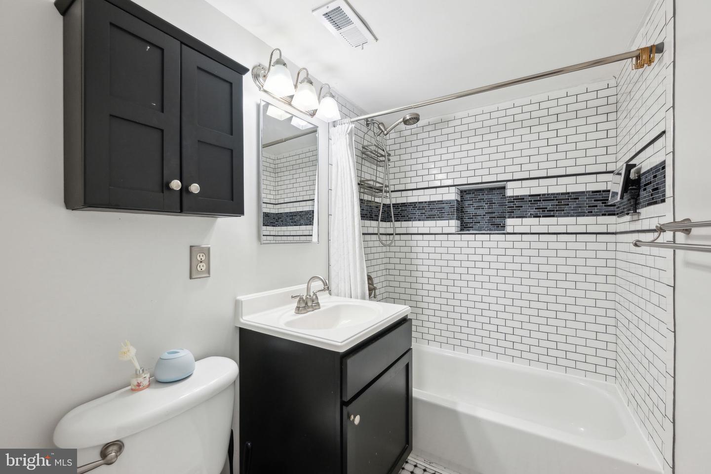 1273 N VAN DORN ST, ALEXANDRIA, Virginia 22304, 2 Bedrooms Bedrooms, ,1 BathroomBathrooms,Residential,For sale,1273 N VAN DORN ST,VAAX2041538 MLS # VAAX2041538