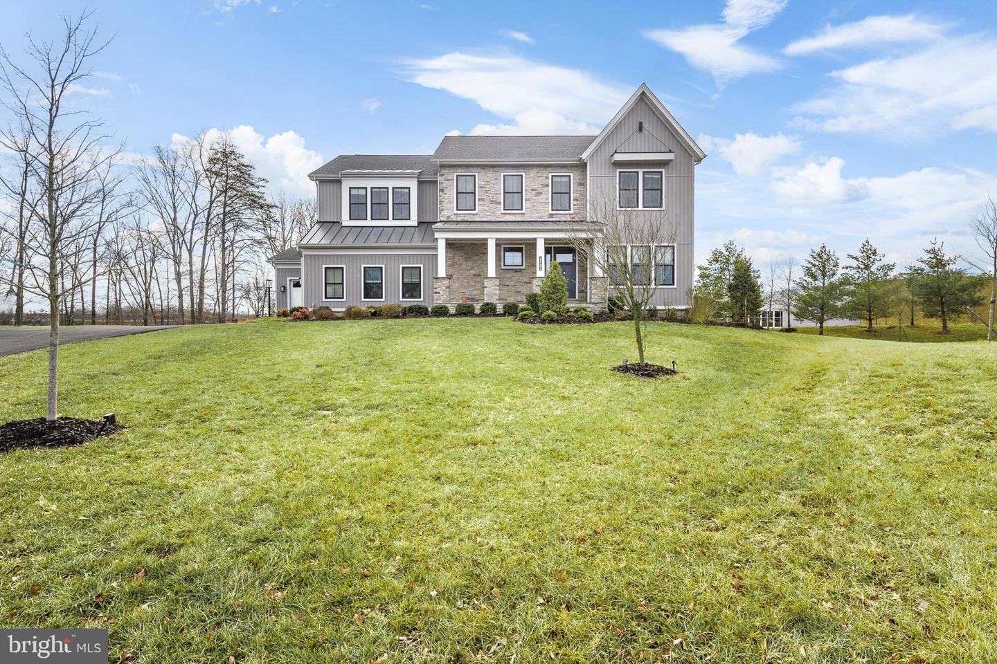 15101 SKY VALLEY DR, HAYMARKET, Virginia 20169, 5 Bedrooms Bedrooms, ,5 BathroomsBathrooms,Residential,For sale,15101 SKY VALLEY DR,VAPW2087158 MLS # VAPW2087158