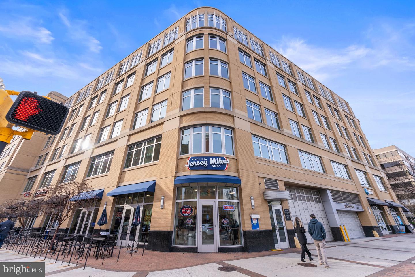 1301 N COURTHOUSE RD #1010, ARLINGTON, Virginia 22201, 2 Bedrooms Bedrooms, 6 Rooms Rooms,2 BathroomsBathrooms,Residential,For sale,1301 N COURTHOUSE RD #1010,VAAR2053010 MLS # VAAR2053010