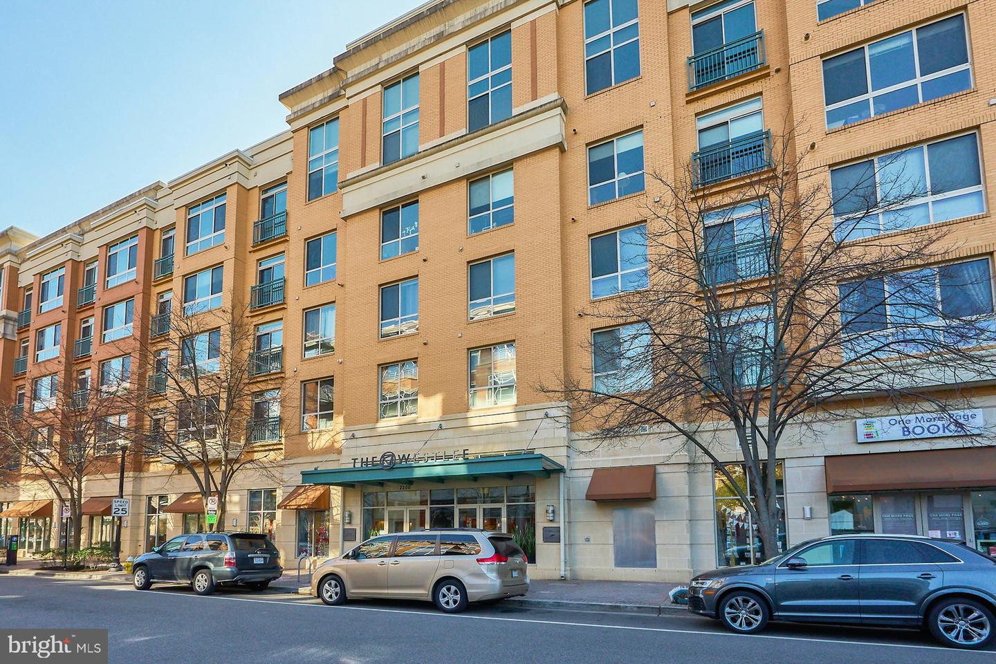 2200 N WESTMORELAND ST #321, ARLINGTON, Virginia 22213, 2 Bedrooms Bedrooms, ,2 BathroomsBathrooms,Residential,For sale,2200 N WESTMORELAND ST #321,VAAR2053308 MLS # VAAR2053308