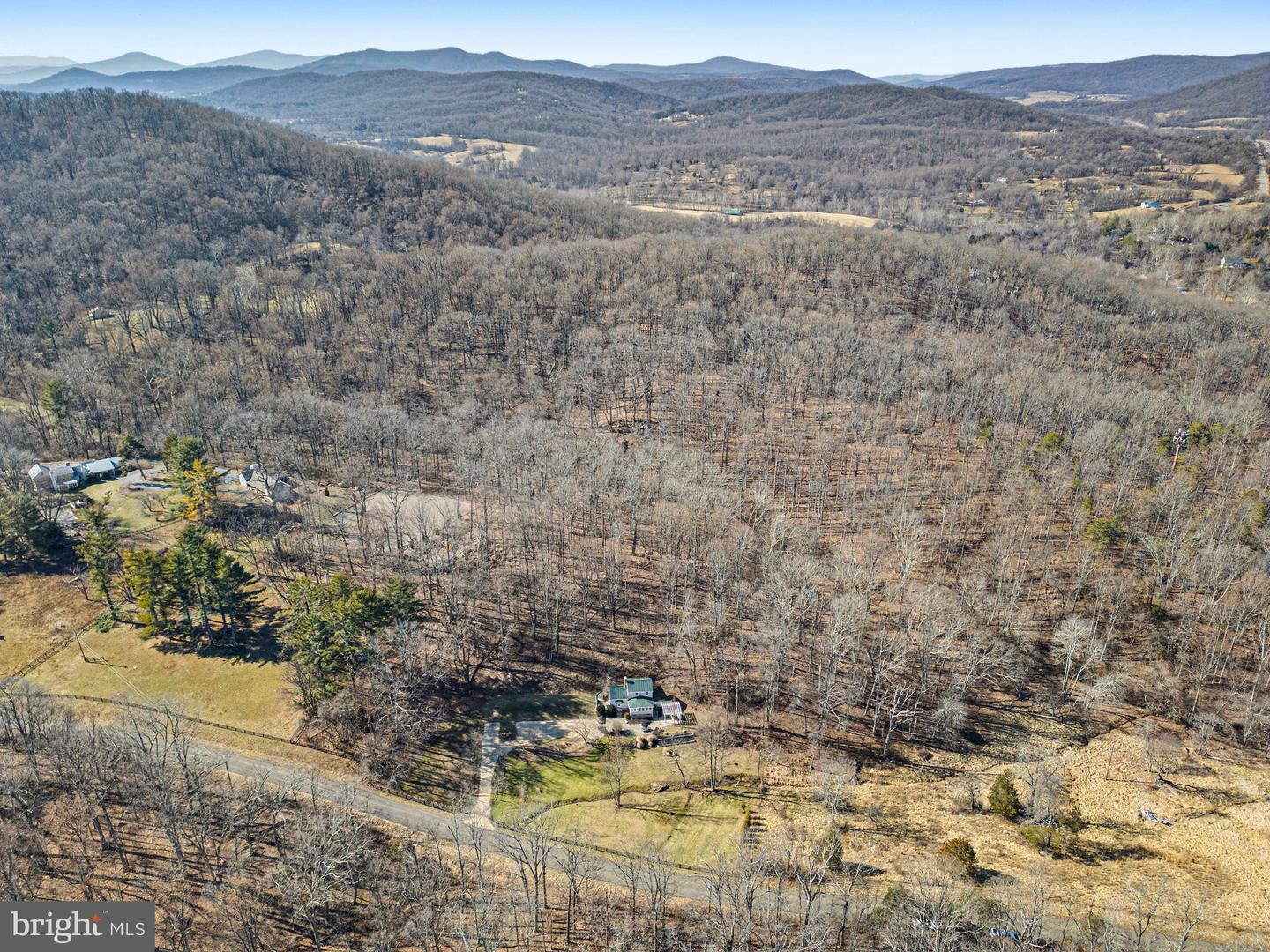 3396 COBBLER MOUNTAIN RD, DELAPLANE, Virginia 20144, 3 Bedrooms Bedrooms, ,2 BathroomsBathrooms,Residential,For sale,3396 COBBLER MOUNTAIN RD,VAFQ2015388 MLS # VAFQ2015388