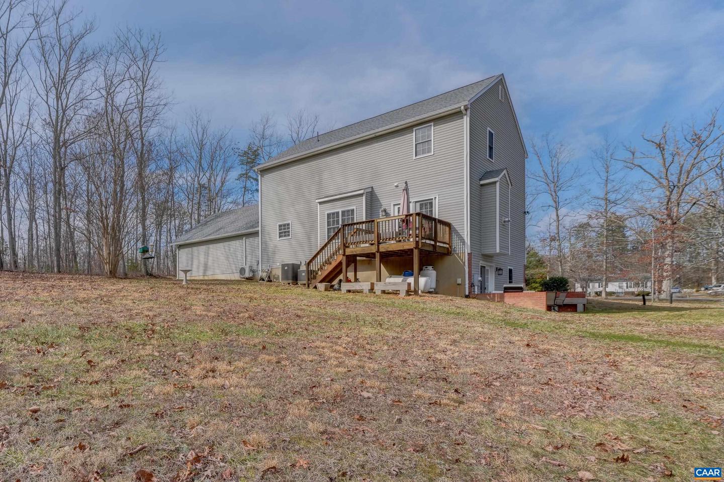 8512 LOUISA RD, GORDONSVILLE, Virginia 22942, 4 Bedrooms Bedrooms, ,3 BathroomsBathrooms,Residential,For sale,8512 LOUISA RD,660812 MLS # 660812