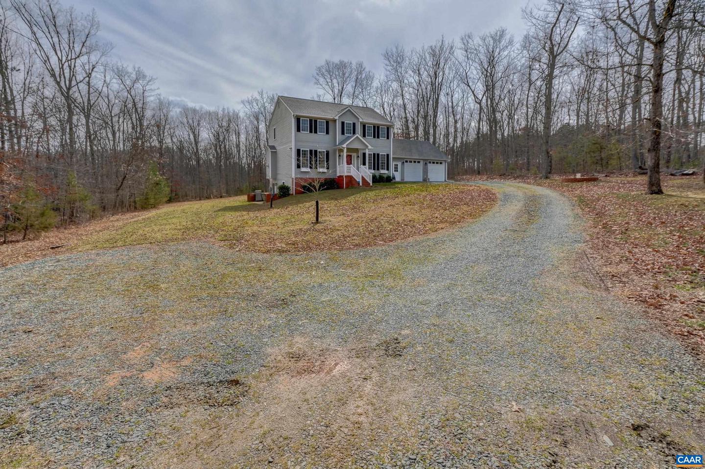 8512 LOUISA RD, GORDONSVILLE, Virginia 22942, 4 Bedrooms Bedrooms, ,3 BathroomsBathrooms,Residential,For sale,8512 LOUISA RD,660812 MLS # 660812