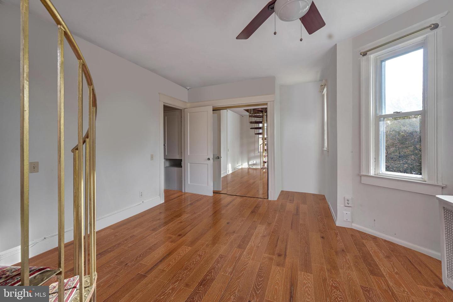 4423 FESSENDEN ST NW, WASHINGTON, District Of Columbia 20016, 3 Bedrooms Bedrooms, 6 Rooms Rooms,2 BathroomsBathrooms,Residential,For sale,4423 FESSENDEN ST NW,DCDC2166590 MLS # DCDC2166590