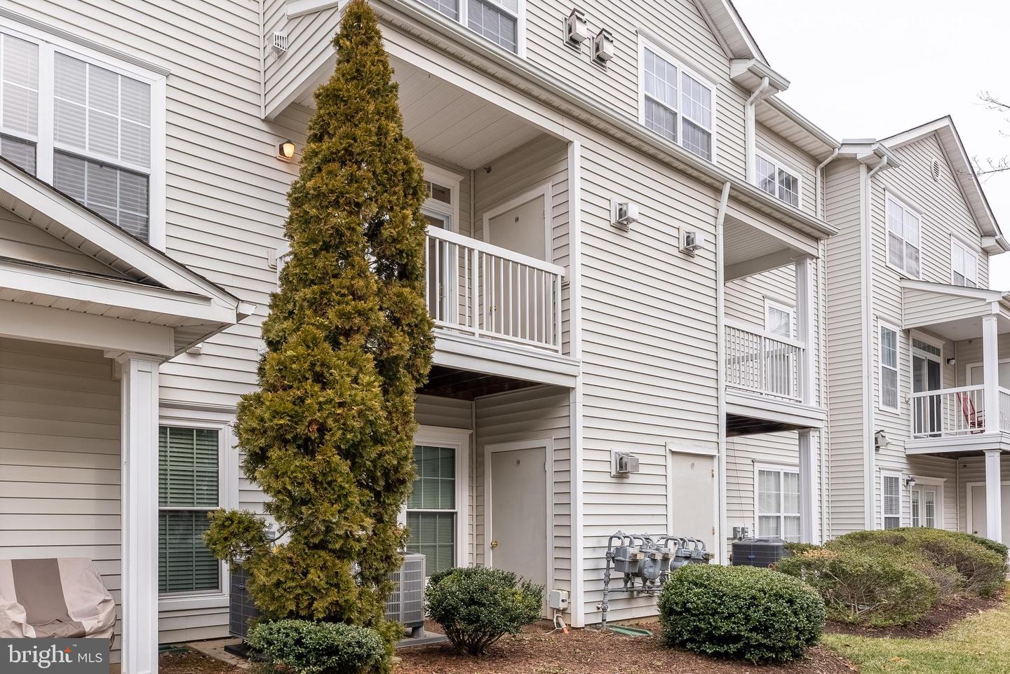 13141 MARCEY CREEK RD #13141, HERNDON, Virginia 20171, 2 Bedrooms Bedrooms, ,2 BathroomsBathrooms,Residential,For sale,13141 MARCEY CREEK RD #13141,VAFX2218612 MLS # VAFX2218612