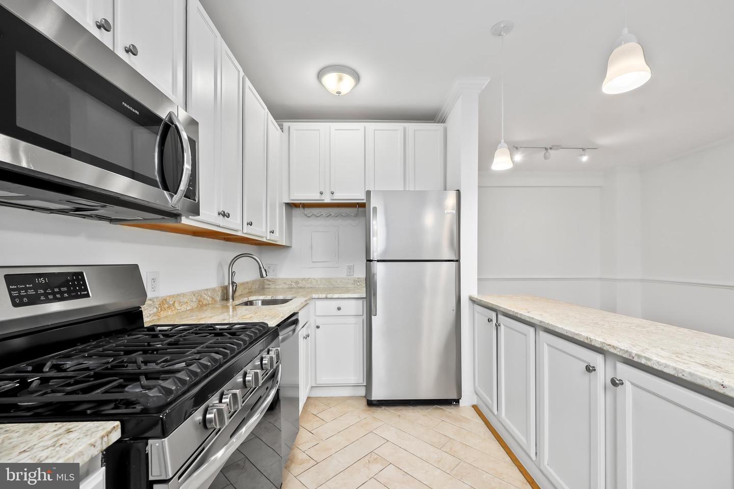 1010 25TH ST NW #401, WASHINGTON, District Of Columbia 20037, 1 Bedroom Bedrooms, ,1 BathroomBathrooms,Residential,For sale,1010 25TH ST NW #401,DCDC2183844 MLS # DCDC2183844