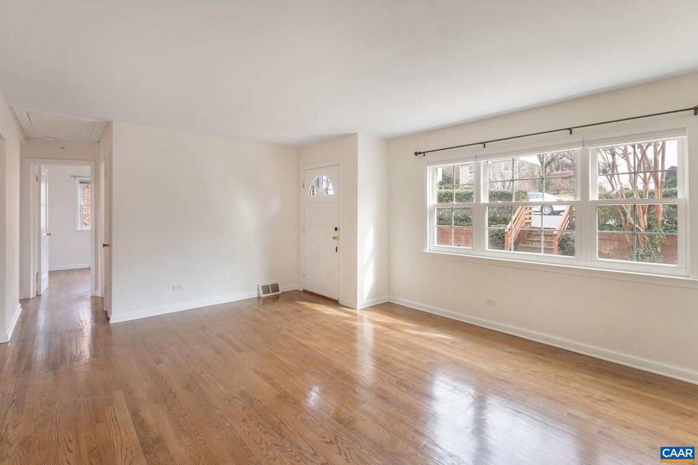 1007 SAINT CHARLES AVE, CHARLOTTESVILLE, Virginia 22901, 3 Bedrooms Bedrooms, ,2 BathroomsBathrooms,Residential,For sale,1007 SAINT CHARLES AVE,660752 MLS # 660752