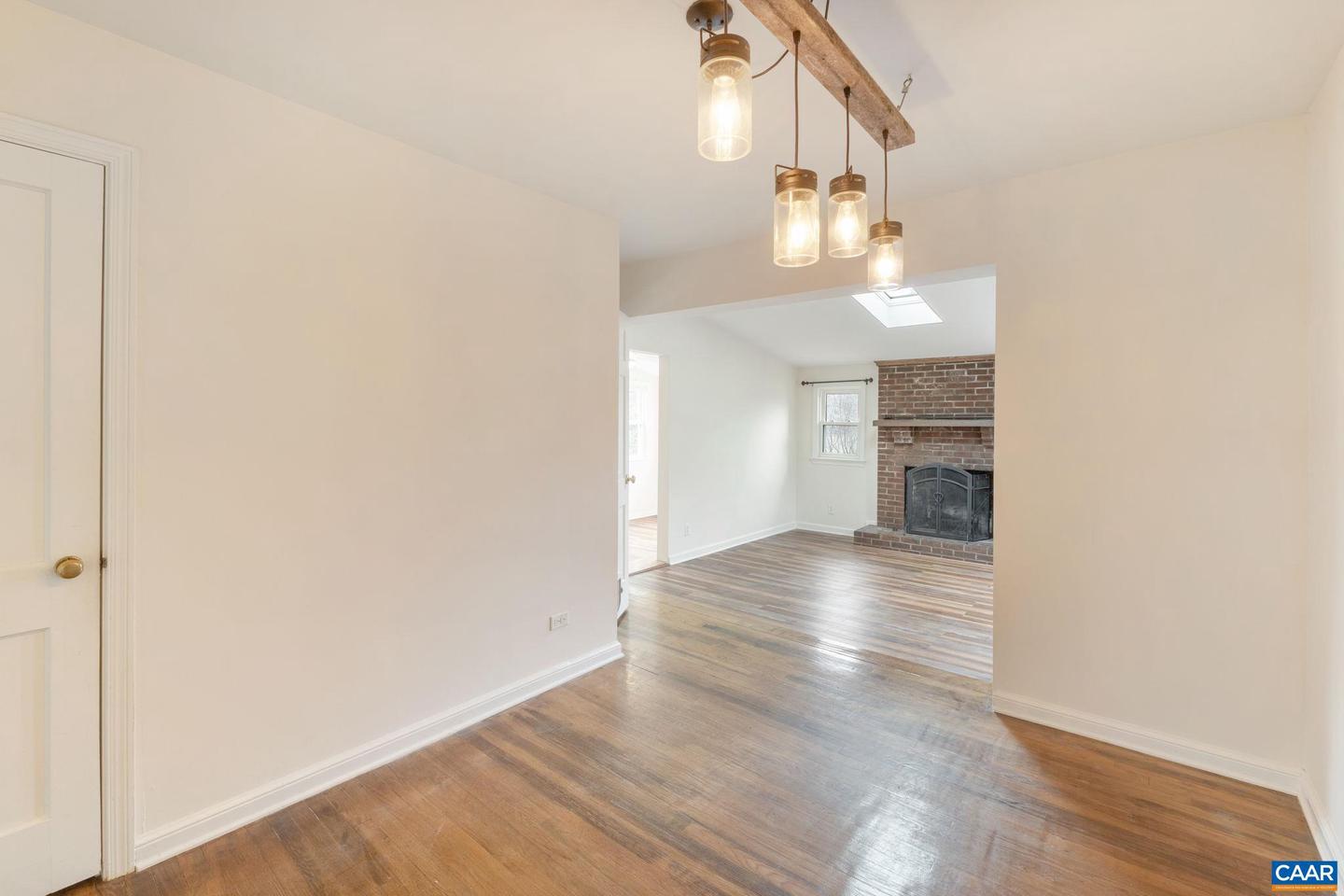 1007 SAINT CHARLES AVE, CHARLOTTESVILLE, Virginia 22901, 3 Bedrooms Bedrooms, ,2 BathroomsBathrooms,Residential,For sale,1007 SAINT CHARLES AVE,660752 MLS # 660752