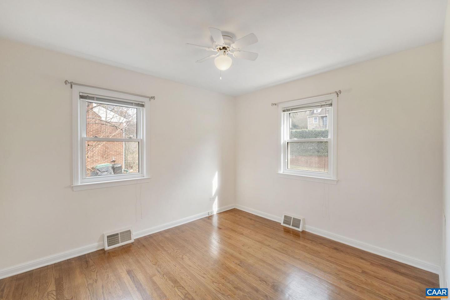 1007 SAINT CHARLES AVE, CHARLOTTESVILLE, Virginia 22901, 3 Bedrooms Bedrooms, ,2 BathroomsBathrooms,Residential,For sale,1007 SAINT CHARLES AVE,660752 MLS # 660752