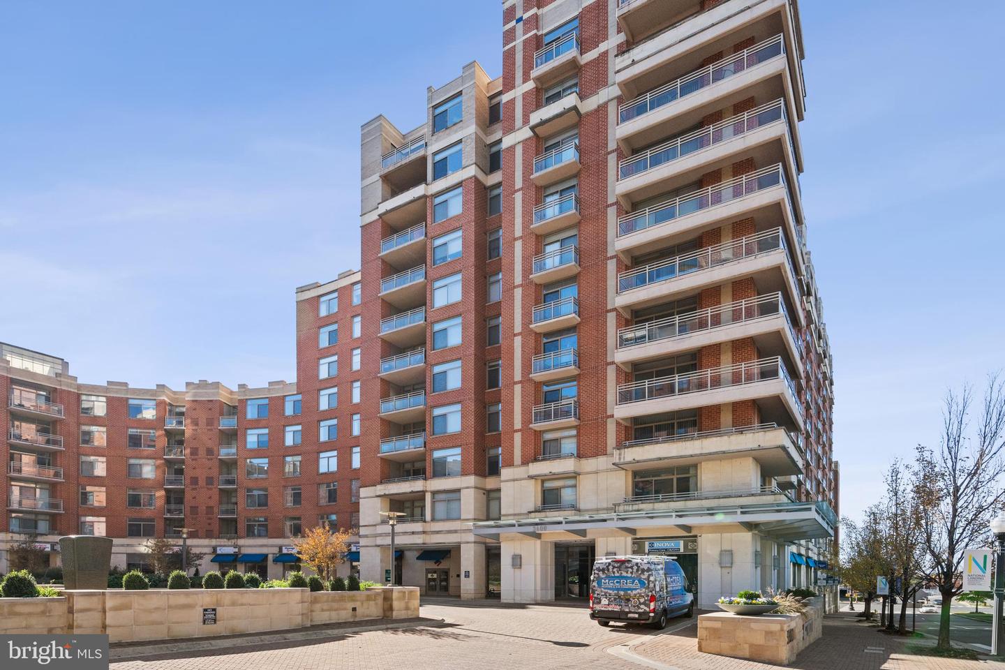 3650 S GLEBE RD #557, ARLINGTON, Virginia 22202, 1 Bedroom Bedrooms, ,1 BathroomBathrooms,Residential,For sale,3650 S GLEBE RD #557,VAAR2053294 MLS # VAAR2053294