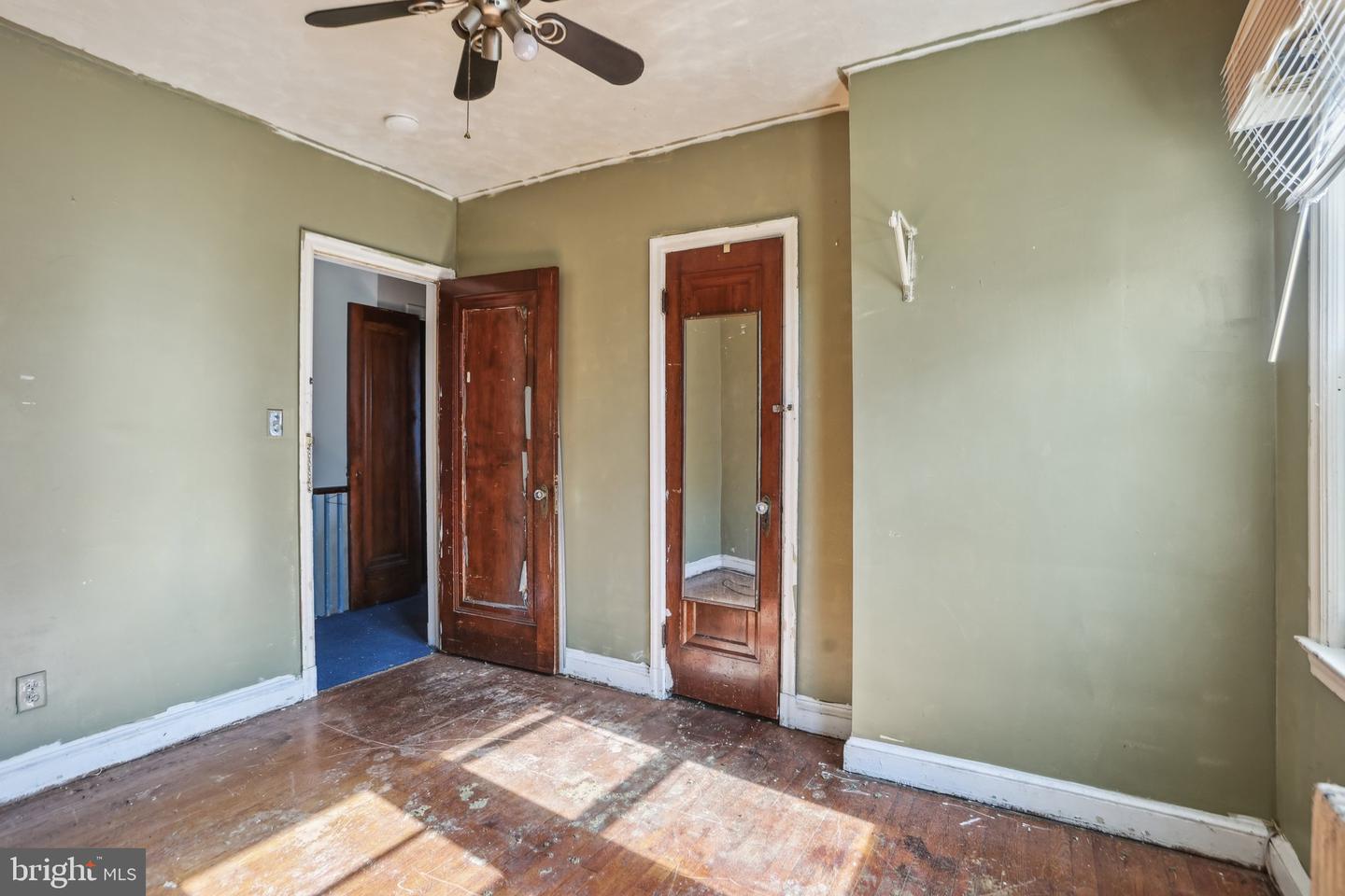 5724 6TH ST NW, WASHINGTON, District Of Columbia 20011, 4 Bedrooms Bedrooms, ,3 BathroomsBathrooms,Residential,For sale,5724 6TH ST NW,DCDC2184892 MLS # DCDC2184892