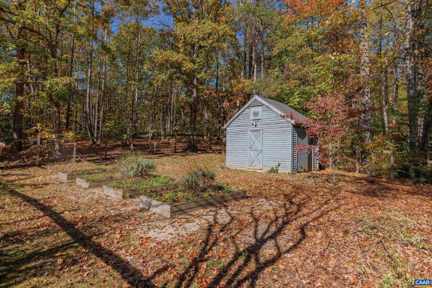 575 TEEL MOUNTAIN RD, STANARDSVILLE, Virginia 22973, 4 Bedrooms Bedrooms, ,3 BathroomsBathrooms,Residential,For sale,575 TEEL MOUNTAIN RD,660846 MLS # 660846