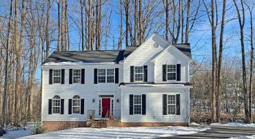 6829 SANDSTONE COURT, WARRENTON, Virginia, 4 Bedrooms Bedrooms, ,2 BathroomsBathrooms,Residential,SNOW HILL,6829 SANDSTONE COURT,VAFQ2015232 MLS # VAFQ2015232