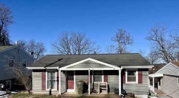 329 S WINCHESTER AVE, WAYNESBORO, Virginia 22980, 3 Bedrooms Bedrooms, ,1 BathroomBathrooms,Residential,329 S WINCHESTER AVE,660865 MLS # 660865