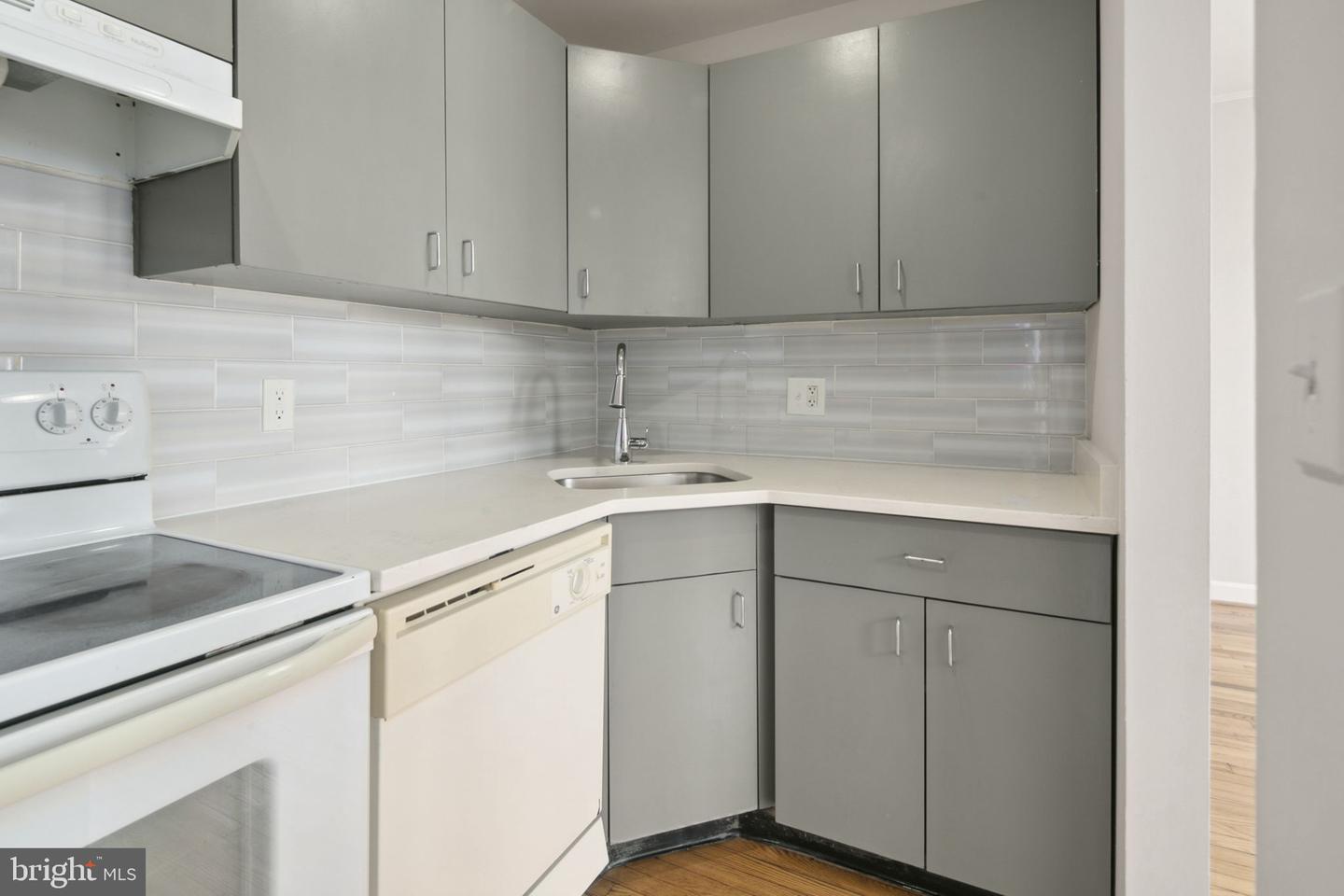 1615 KENYON ST NW #52, WASHINGTON, District Of Columbia 20010, 1 Bedroom Bedrooms, ,1 BathroomBathrooms,Residential,For sale,1615 KENYON ST NW #52,DCDC2176048 MLS # DCDC2176048