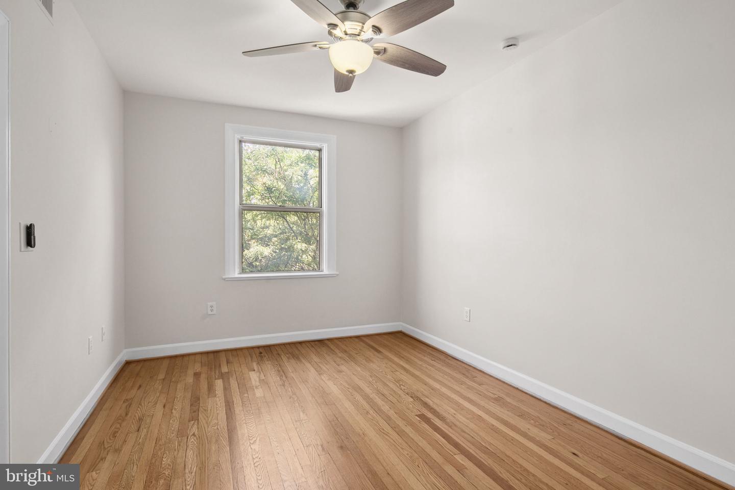 1615 KENYON ST NW #52, WASHINGTON, District Of Columbia 20010, 1 Bedroom Bedrooms, ,1 BathroomBathrooms,Residential,For sale,1615 KENYON ST NW #52,DCDC2176048 MLS # DCDC2176048