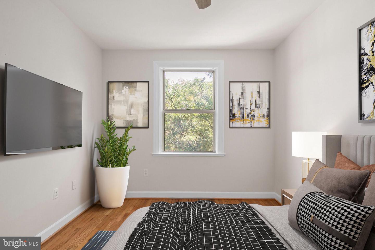1615 KENYON ST NW #52, WASHINGTON, District Of Columbia 20010, 1 Bedroom Bedrooms, ,1 BathroomBathrooms,Residential,For sale,1615 KENYON ST NW #52,DCDC2176048 MLS # DCDC2176048