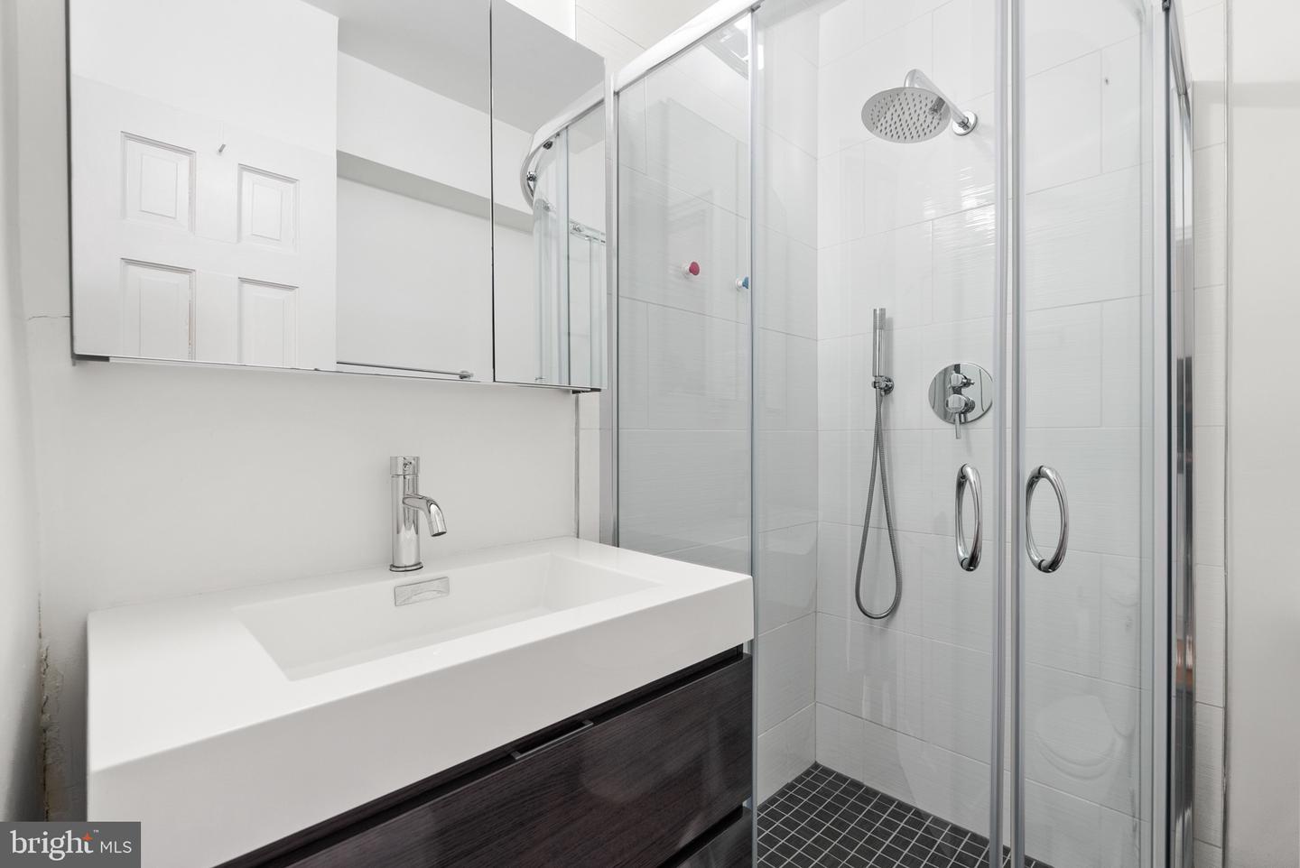 2500 Q ST NW #214, WASHINGTON, District Of Columbia 20007, 2 Bedrooms Bedrooms, ,2 BathroomsBathrooms,Residential,For sale,2500 Q ST NW #214,DCDC2175838 MLS # DCDC2175838