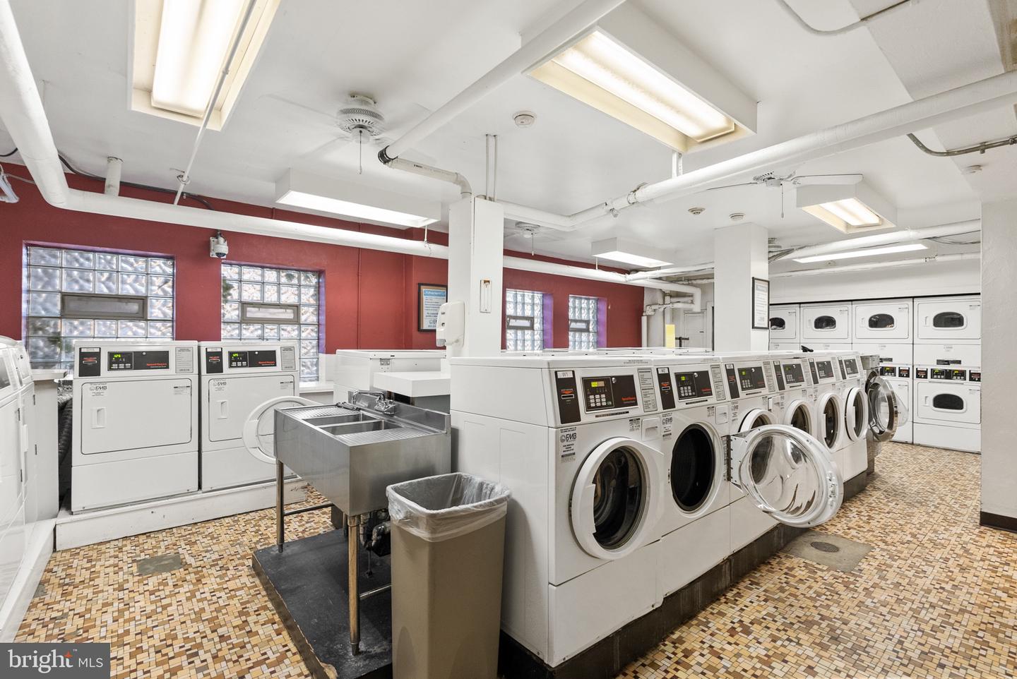 2500 Q ST NW #214, WASHINGTON, District Of Columbia 20007, 2 Bedrooms Bedrooms, ,2 BathroomsBathrooms,Residential,For sale,2500 Q ST NW #214,DCDC2175838 MLS # DCDC2175838