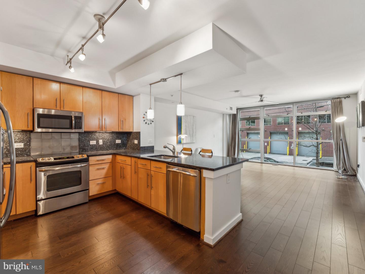 1025 1ST ST SE #202, WASHINGTON, District Of Columbia 20003, 2 Bedrooms Bedrooms, ,2 BathroomsBathrooms,Residential,For sale,1025 1ST ST SE #202,DCDC2184546 MLS # DCDC2184546