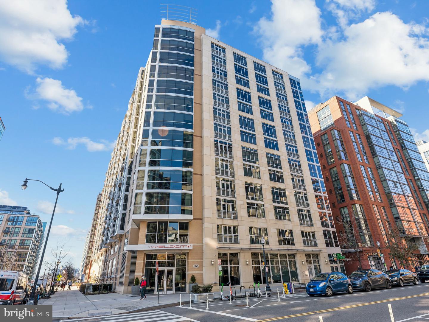 1025 1ST ST SE #202, WASHINGTON, District Of Columbia 20003, 2 Bedrooms Bedrooms, ,2 BathroomsBathrooms,Residential,For sale,1025 1ST ST SE #202,DCDC2184546 MLS # DCDC2184546