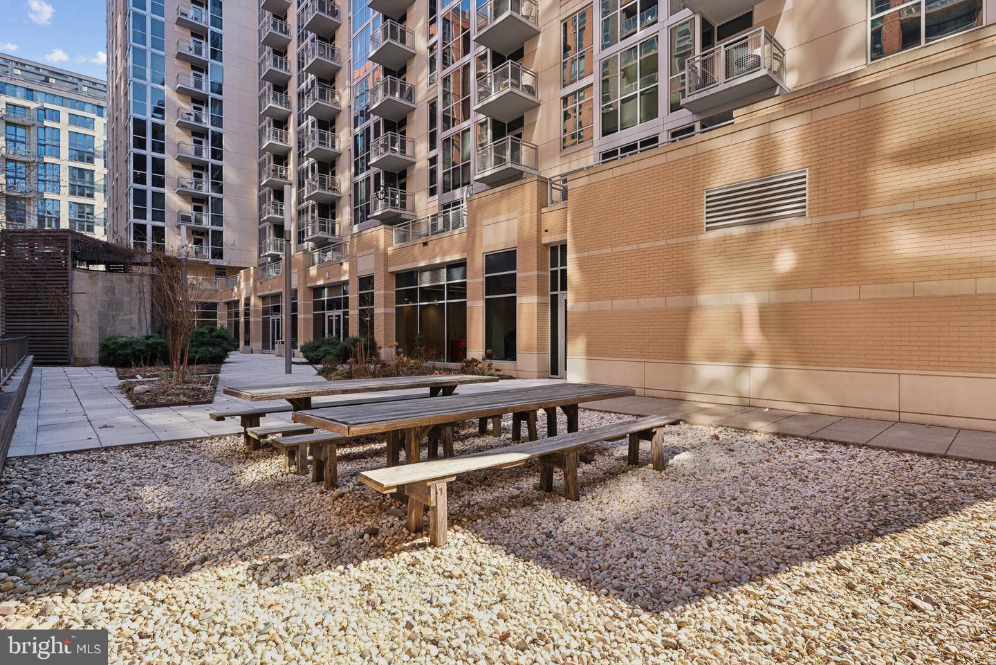 1025 1ST ST SE #202, WASHINGTON, District Of Columbia 20003, 2 Bedrooms Bedrooms, ,2 BathroomsBathrooms,Residential,For sale,1025 1ST ST SE #202,DCDC2184546 MLS # DCDC2184546