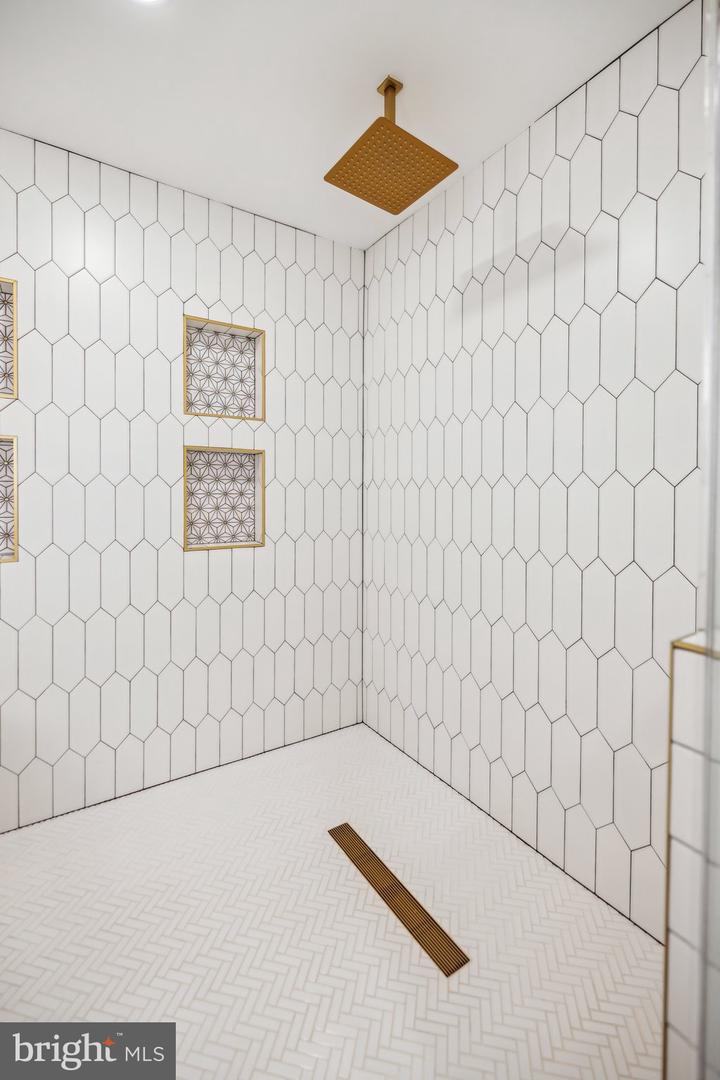 3601 10TH ST NW #1, WASHINGTON, District Of Columbia 20010, 3 Bedrooms Bedrooms, ,3 BathroomsBathrooms,Residential,For sale,3601 10TH ST NW #1,DCDC2184978 MLS # DCDC2184978