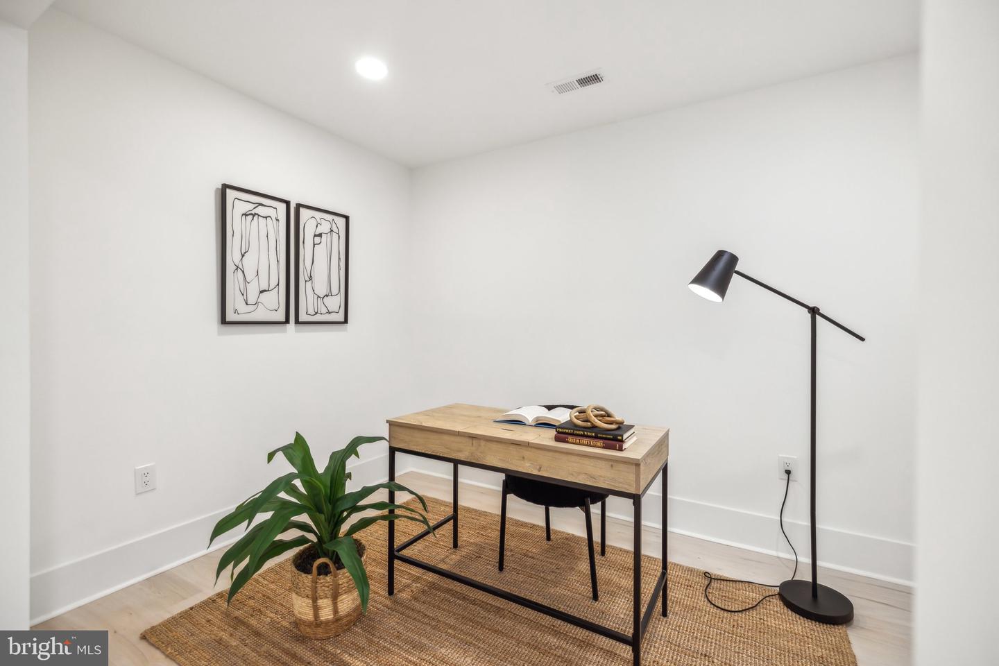 3601 10TH ST NW #1, WASHINGTON, District Of Columbia 20010, 3 Bedrooms Bedrooms, ,3 BathroomsBathrooms,Residential,For sale,3601 10TH ST NW #1,DCDC2184978 MLS # DCDC2184978