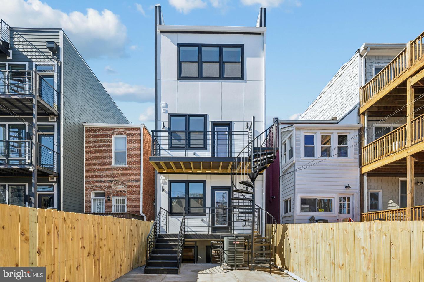 3601 10TH ST NW #1, WASHINGTON, District Of Columbia 20010, 3 Bedrooms Bedrooms, ,3 BathroomsBathrooms,Residential,For sale,3601 10TH ST NW #1,DCDC2184978 MLS # DCDC2184978