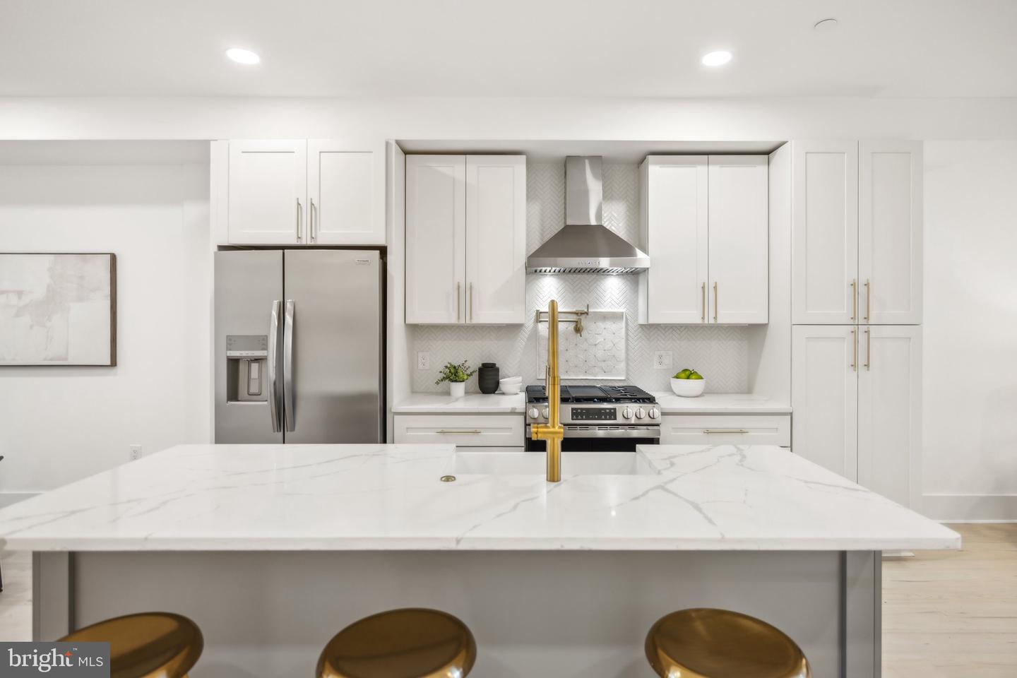 3601 10TH ST NW #1, WASHINGTON, District Of Columbia 20010, 3 Bedrooms Bedrooms, ,3 BathroomsBathrooms,Residential,For sale,3601 10TH ST NW #1,DCDC2184978 MLS # DCDC2184978