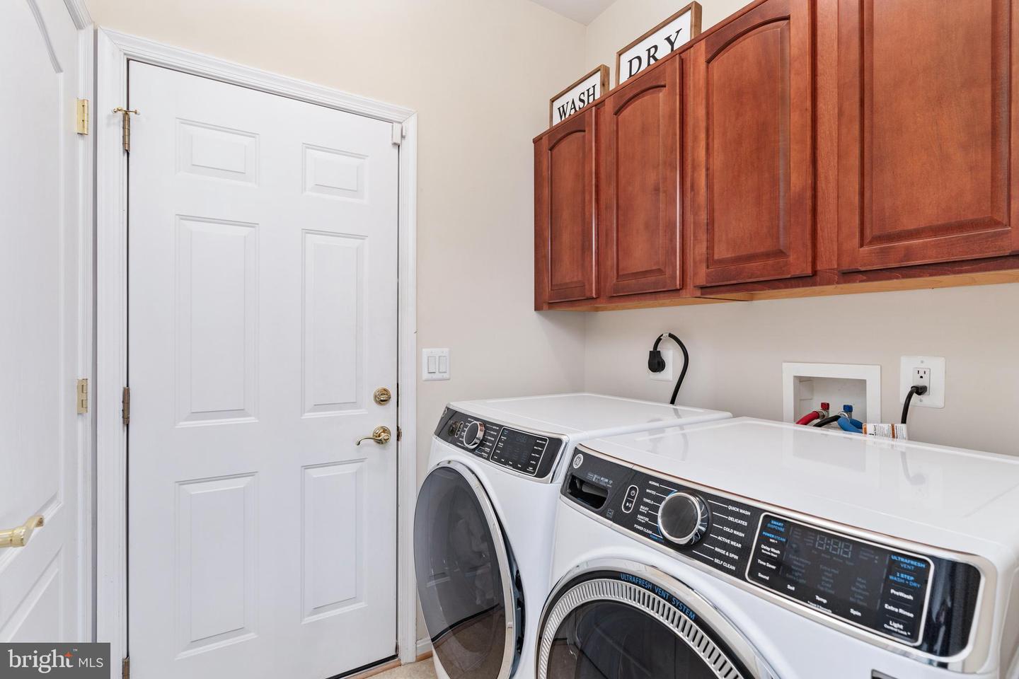 1191 VIRGINIA AVE, CULPEPER, Virginia 22701, 5 Bedrooms Bedrooms, ,5 BathroomsBathrooms,Residential,For sale,1191 VIRGINIA AVE,VACU2009750 MLS # VACU2009750