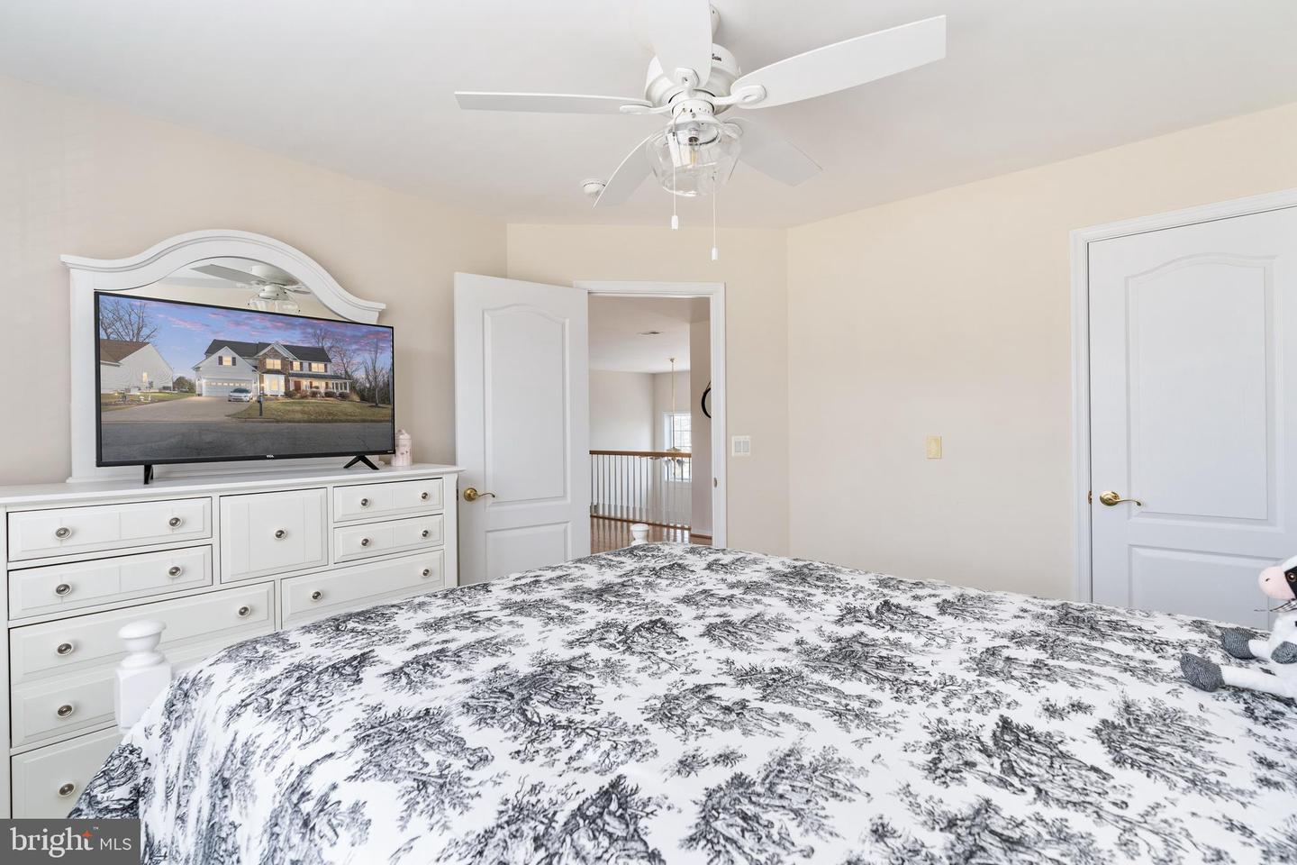 1191 VIRGINIA AVE, CULPEPER, Virginia 22701, 5 Bedrooms Bedrooms, ,5 BathroomsBathrooms,Residential,For sale,1191 VIRGINIA AVE,VACU2009750 MLS # VACU2009750