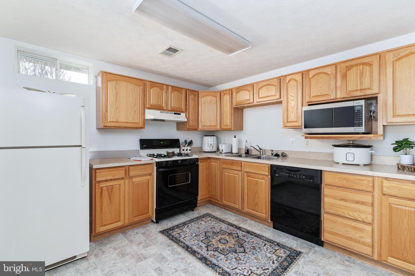 1191 VIRGINIA AVE, CULPEPER, Virginia 22701, 5 Bedrooms Bedrooms, ,5 BathroomsBathrooms,Residential,For sale,1191 VIRGINIA AVE,VACU2009750 MLS # VACU2009750