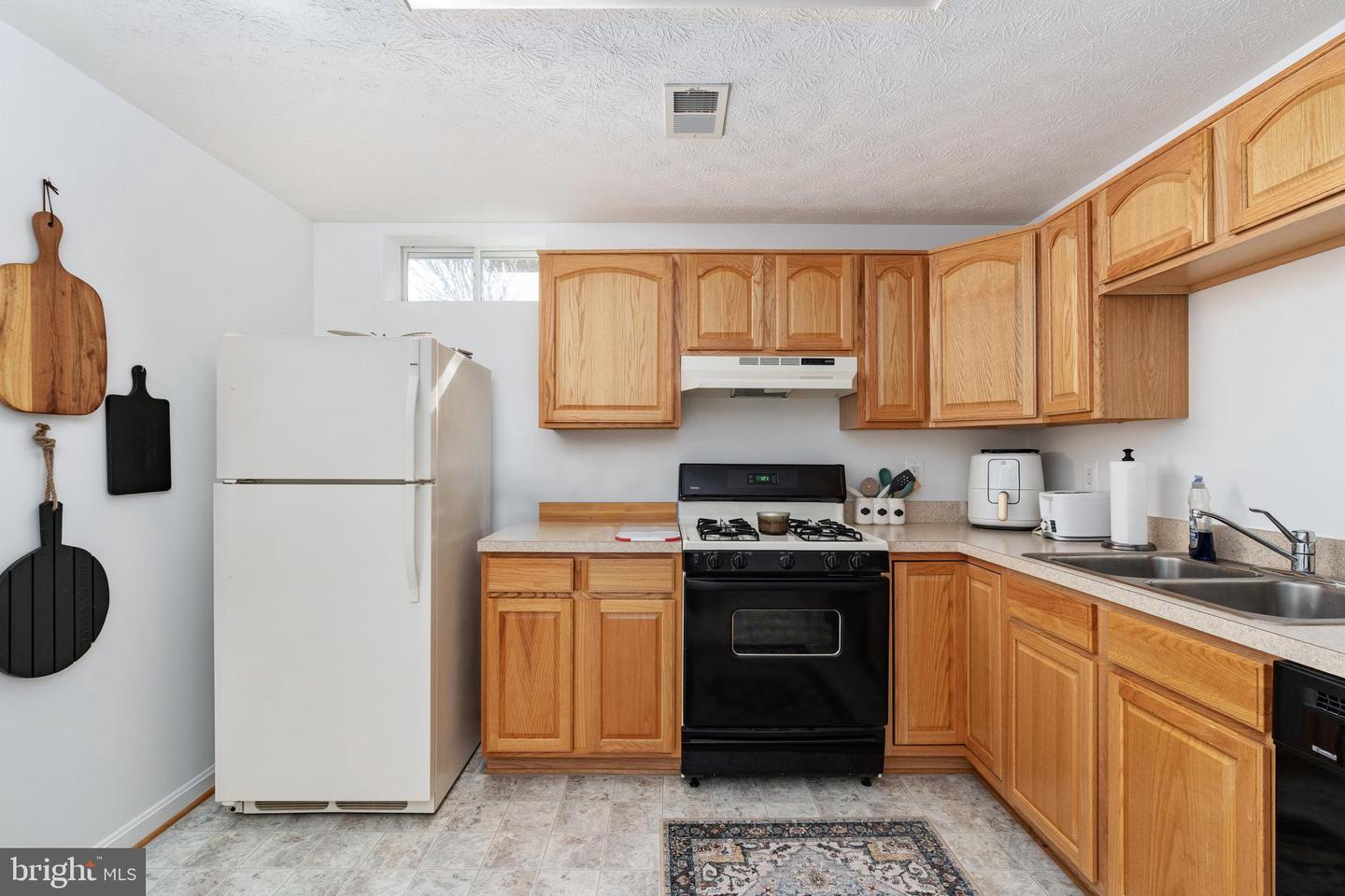 1191 VIRGINIA AVE, CULPEPER, Virginia 22701, 5 Bedrooms Bedrooms, ,5 BathroomsBathrooms,Residential,For sale,1191 VIRGINIA AVE,VACU2009750 MLS # VACU2009750