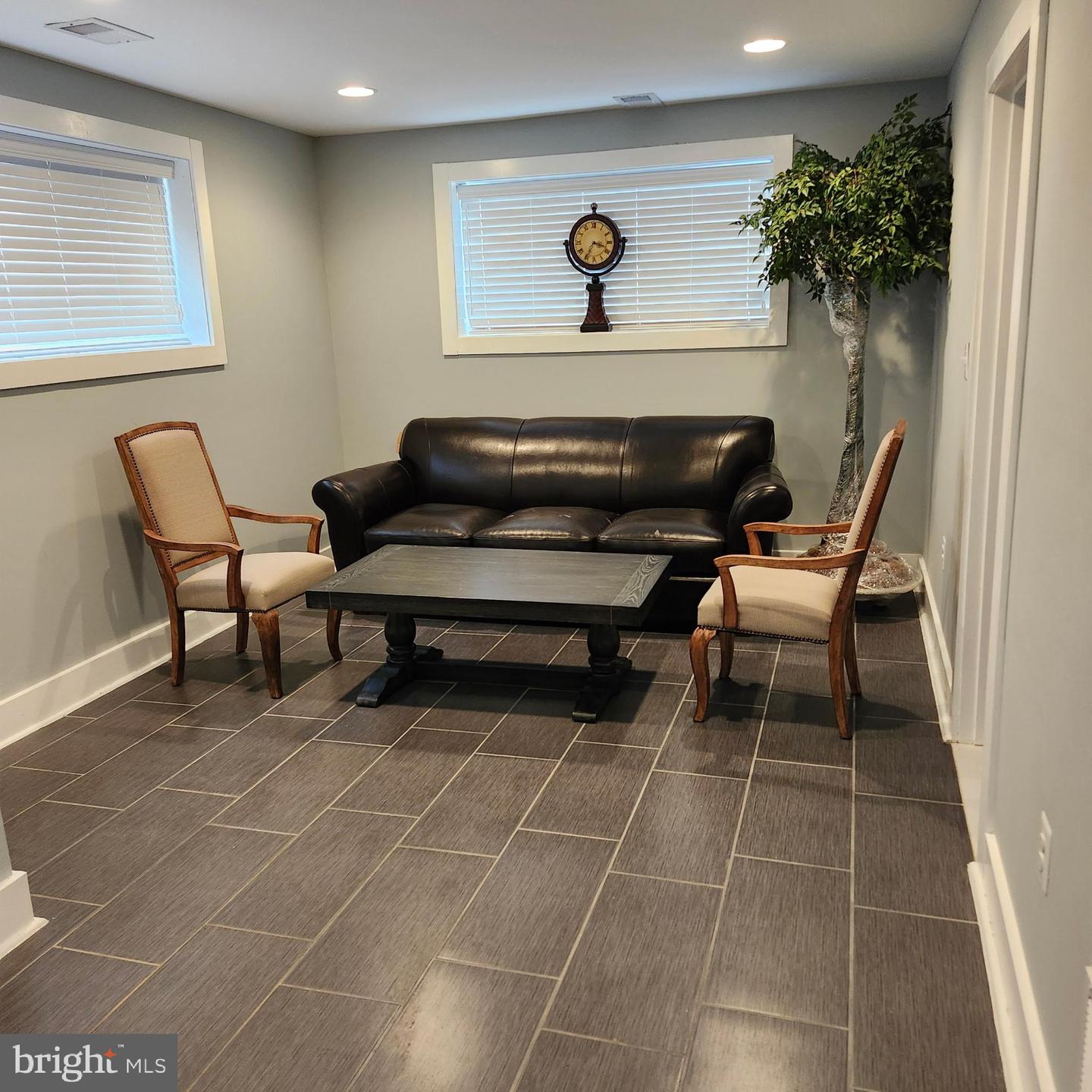 1442 41ST ST SE, WASHINGTON, District Of Columbia 20020, 3 Bedrooms Bedrooms, ,2 BathroomsBathrooms,Residential,For sale,1442 41ST ST SE,DCDC2185066 MLS # DCDC2185066