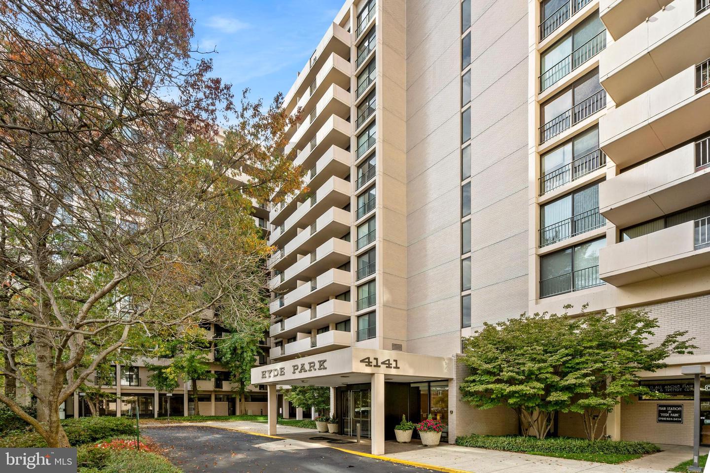 4141 N HENDERSON RD #314, ARLINGTON, Virginia 22203, ,1 BathroomBathrooms,Residential,For sale,4141 N HENDERSON RD #314,VAAR2053400 MLS # VAAR2053400
